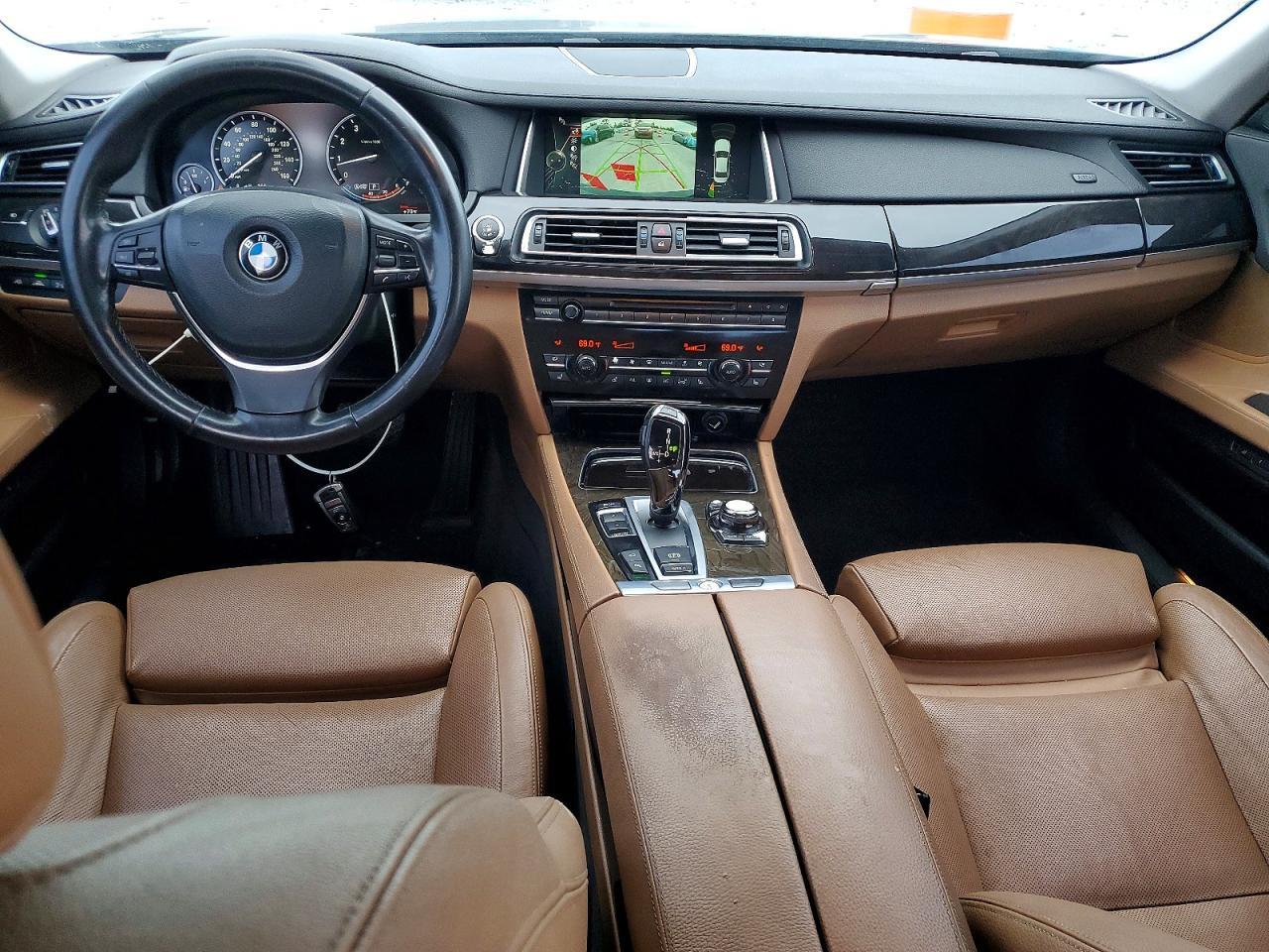 2013 BMW 740 Li - zdjęcie 8