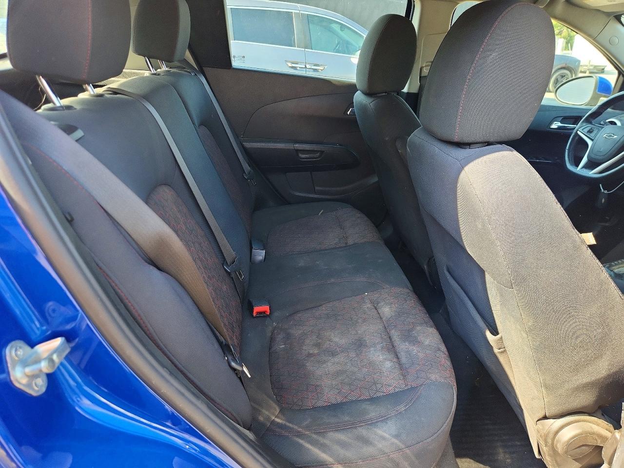 2019 Chevrolet Sonic Lt - zdjęcie 11