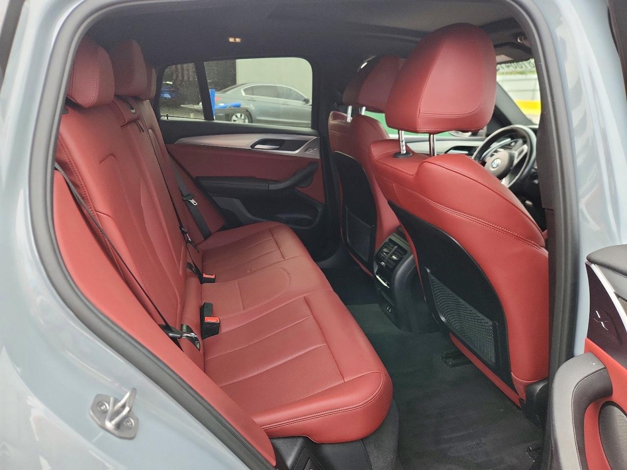 2024 BMW X4 xDrive30I - zdjęcie 11