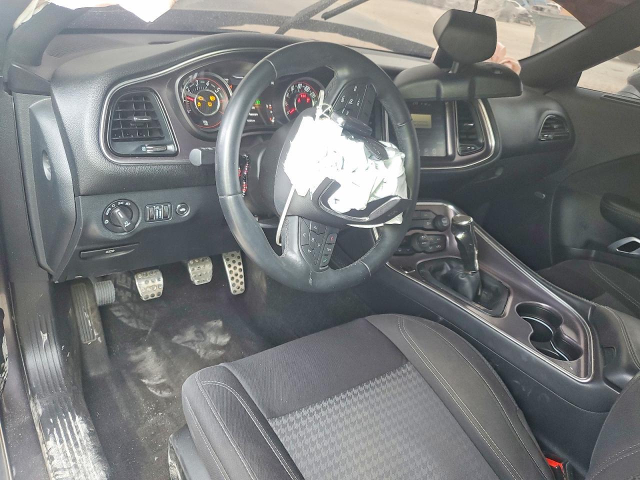 2015 Dodge Challenger Sxt - zdjęcie 8
