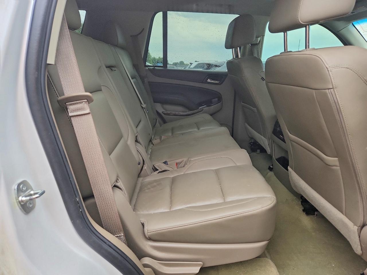 2016 Chevrolet Tahoe K1500 Lt - zdjęcie 11