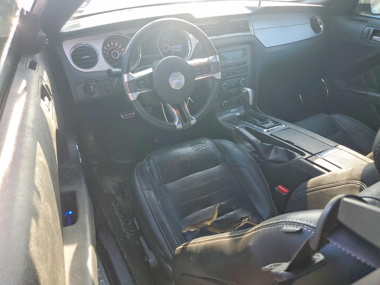 2014 Ford Mustang - zdjęcie 8
