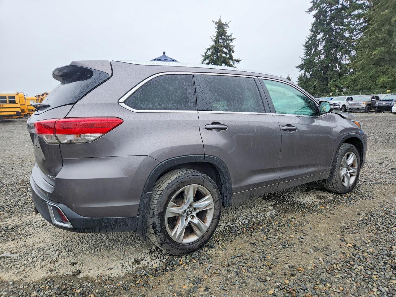 2018 Toyota Highlander Limited - zdjęcie 3