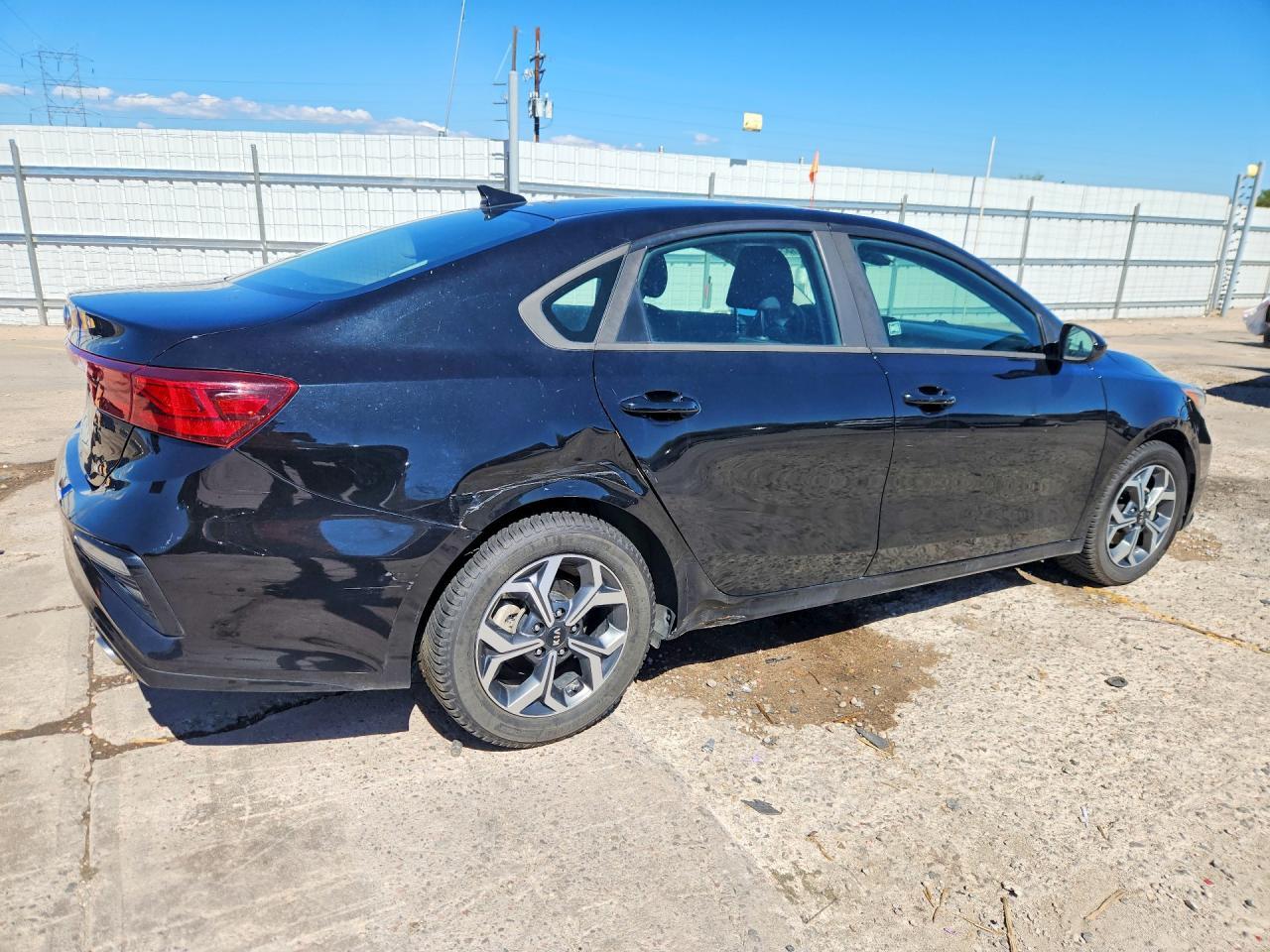 2019 Kia Forte - zdjęcie 3