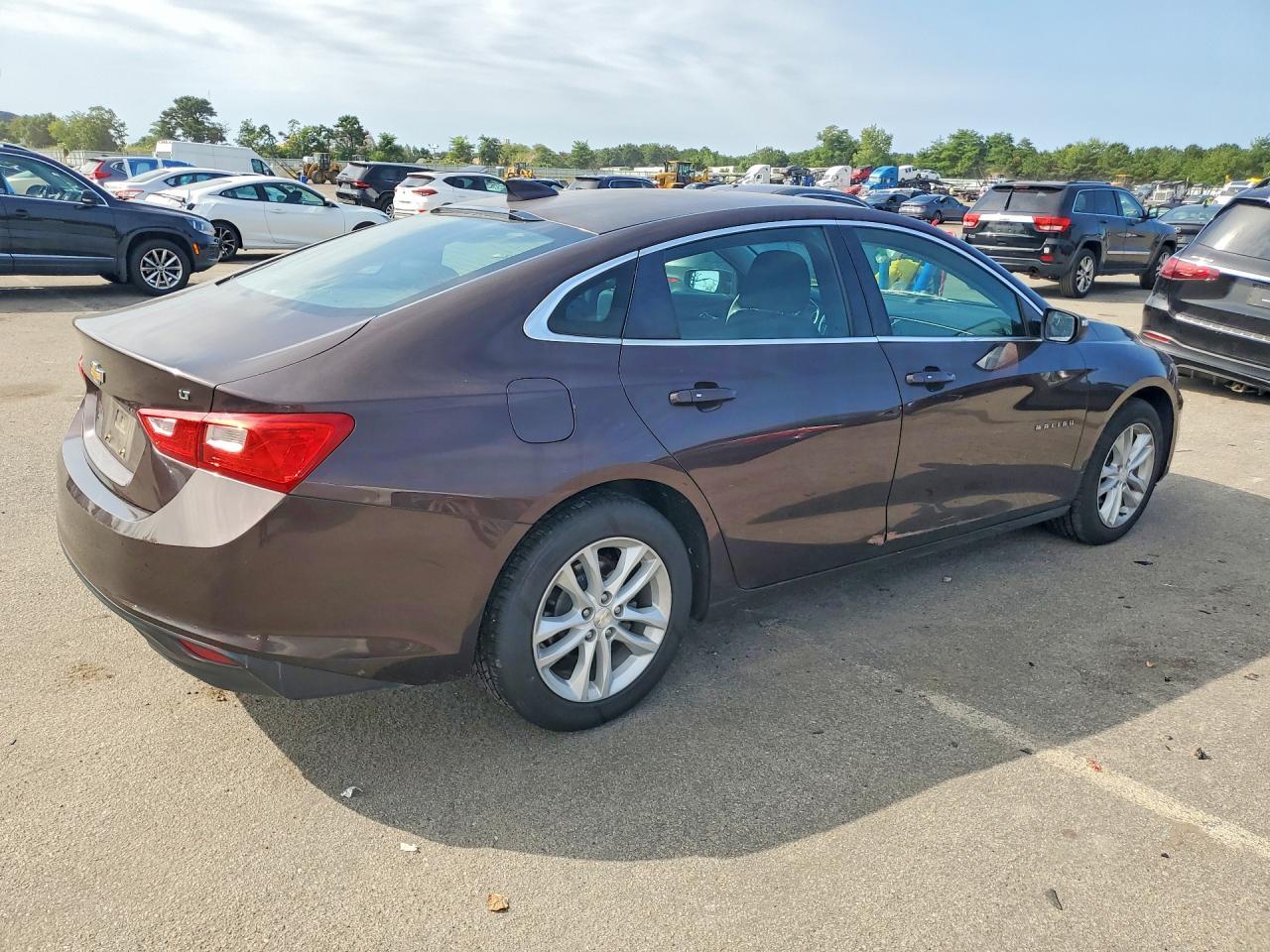 2016 Chevrolet Malibu Lt - zdjęcie 3