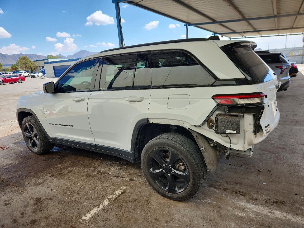 2023 Jeep Grand Cherokee Limited - zdjęcie 2