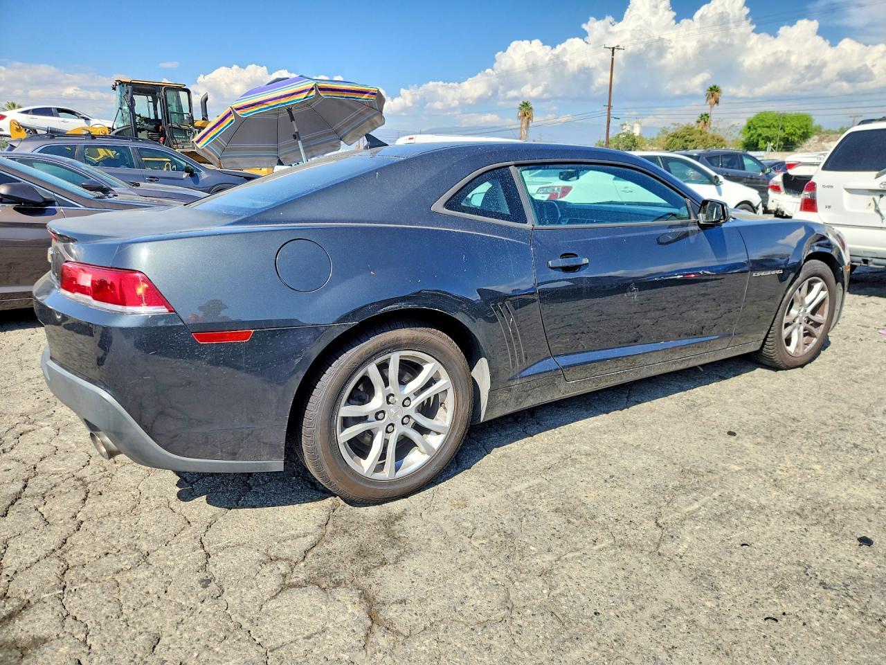 2015 Chevrolet Camaro Ls - zdjęcie 3