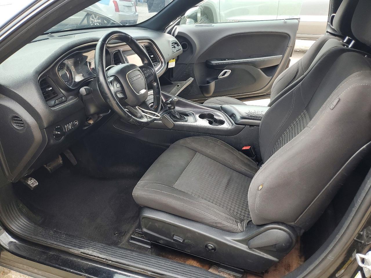 2015 Dodge Challenger Sxt - zdjęcie 7