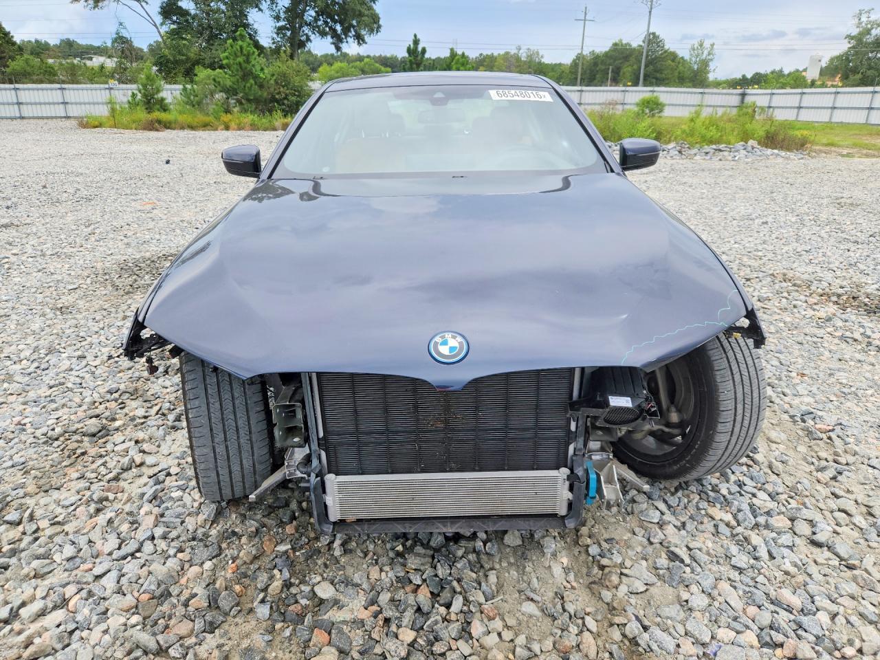 2022 BMW 530E - zdjęcie 5