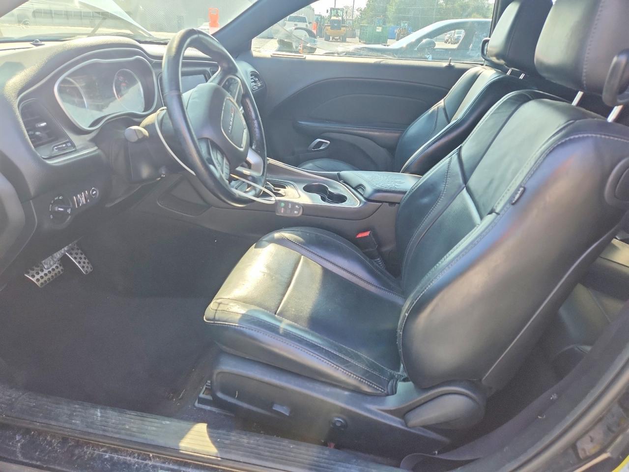 2017 Dodge Challenger Sxt - zdjęcie 7