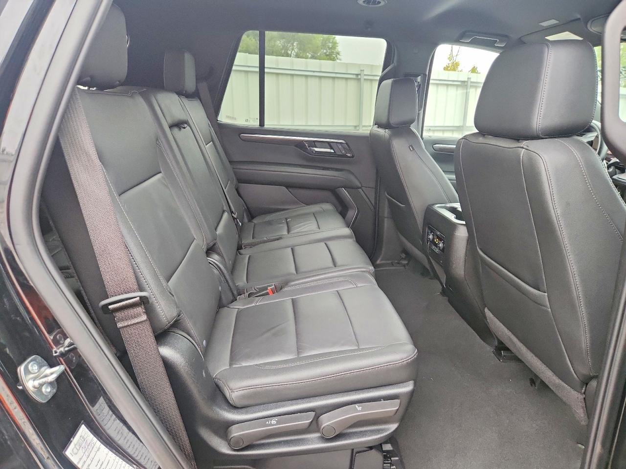 2025 Chevrolet Tahoe K1500 Lt - zdjęcie 11