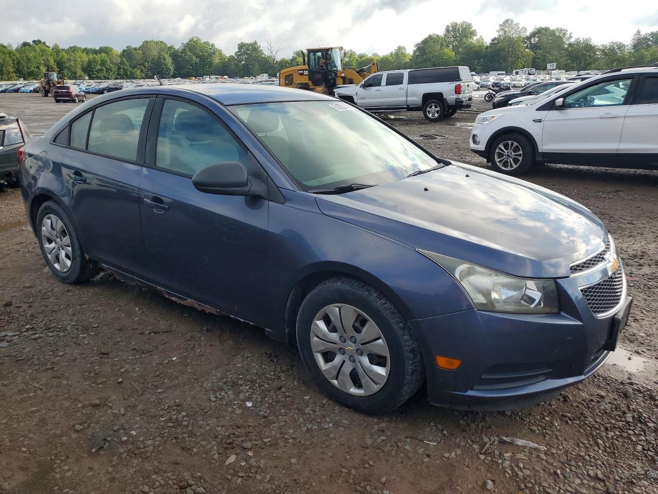 2013 Chevrolet Cruze Ls - zdjęcie 4