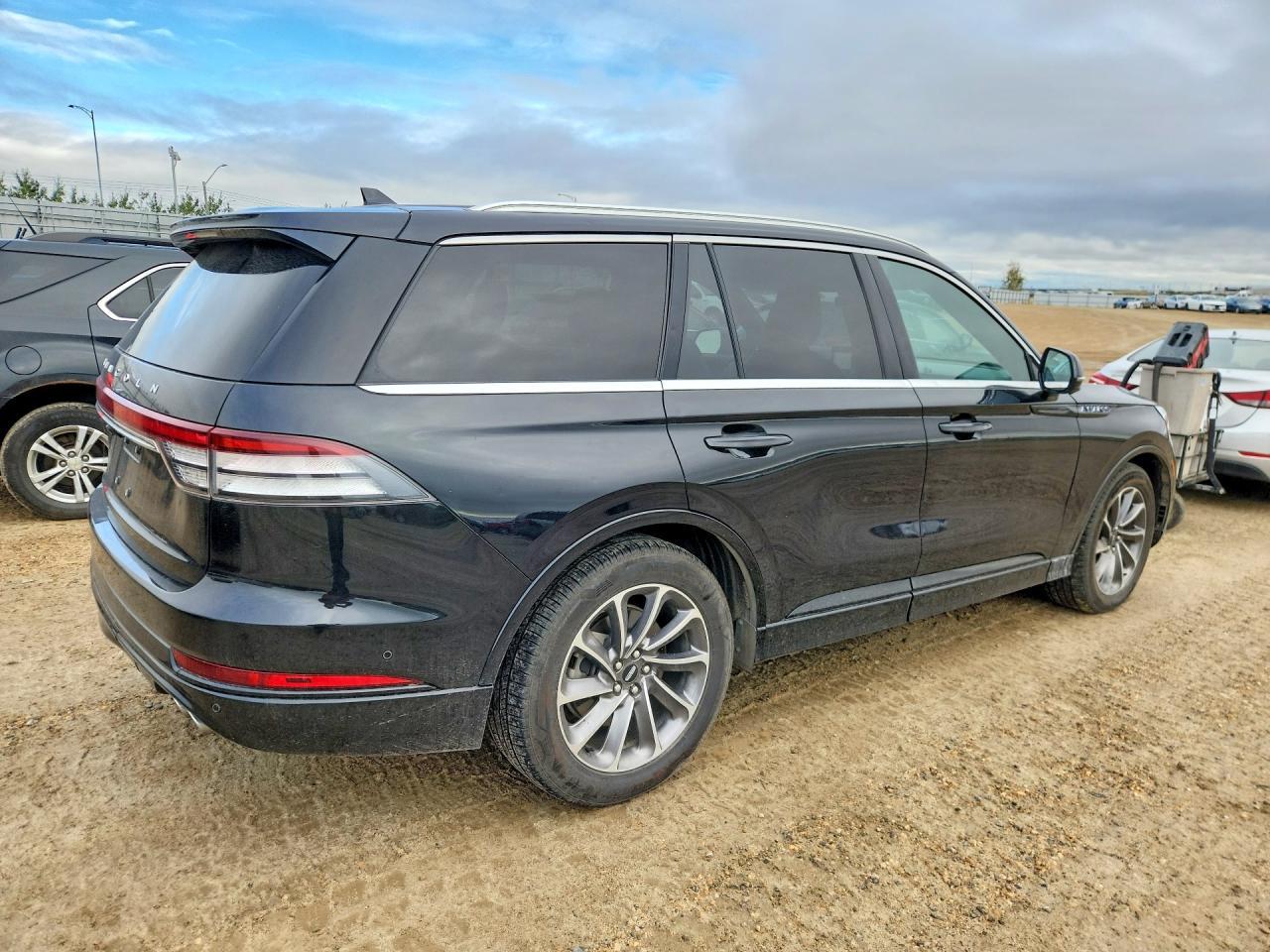 2020 Lincoln Aviator Grand Touring - zdjęcie 3