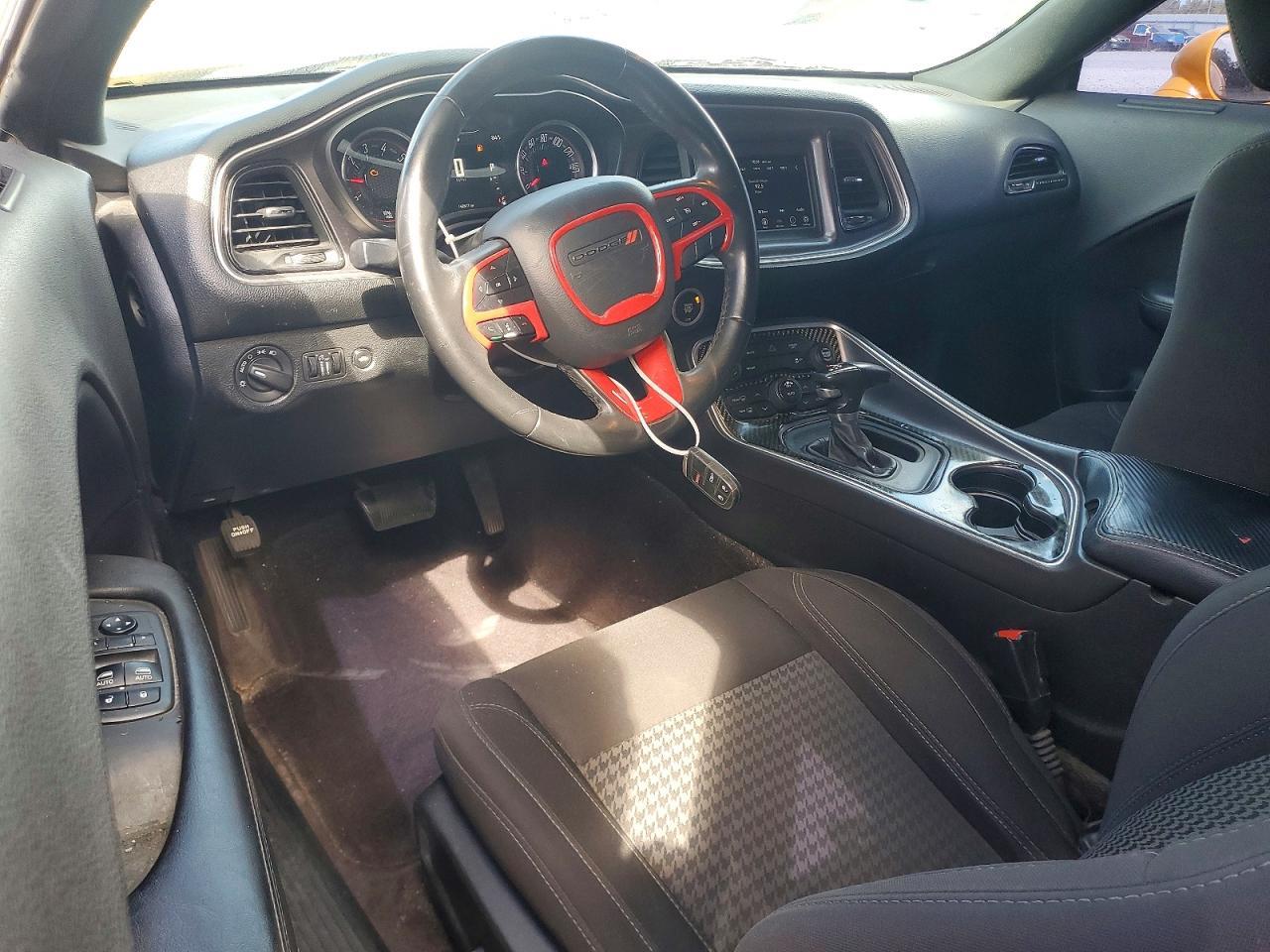 2018 Dodge Challenger Sxt - zdjęcie 8