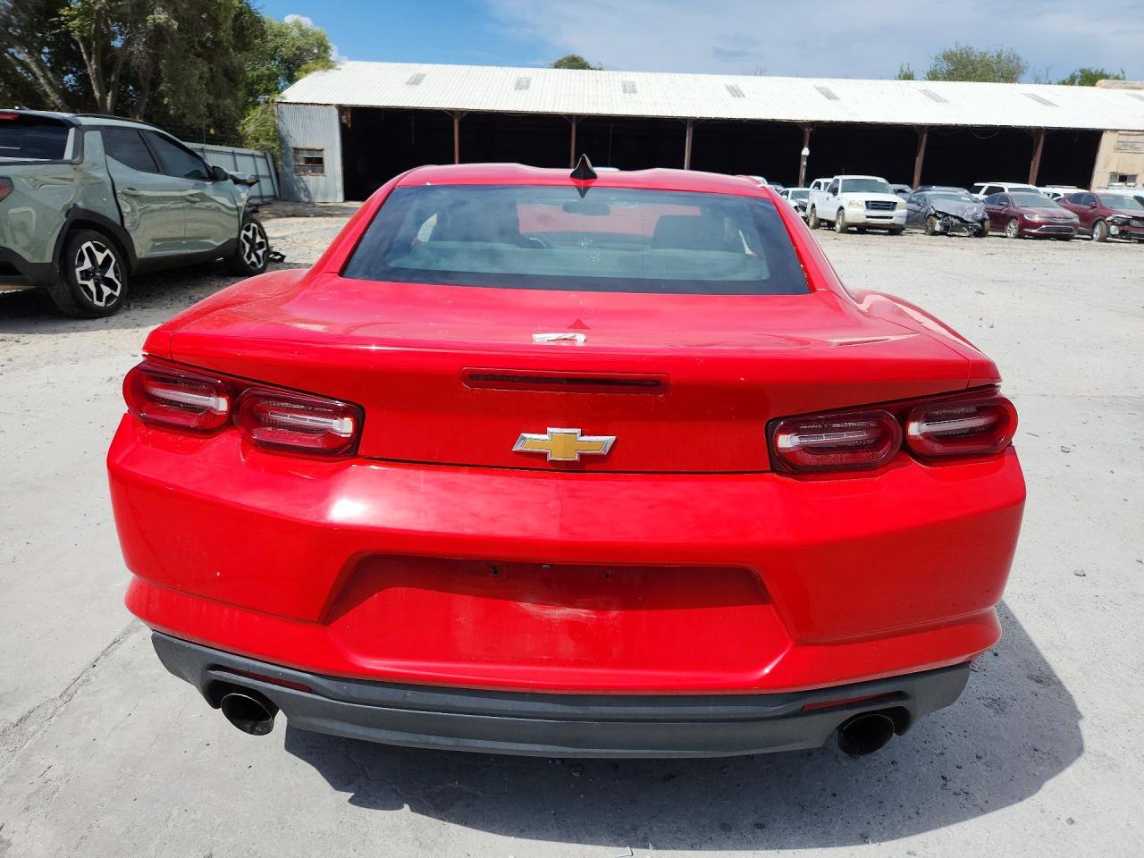 2022 Chevrolet Camaro Ls - zdjęcie 6