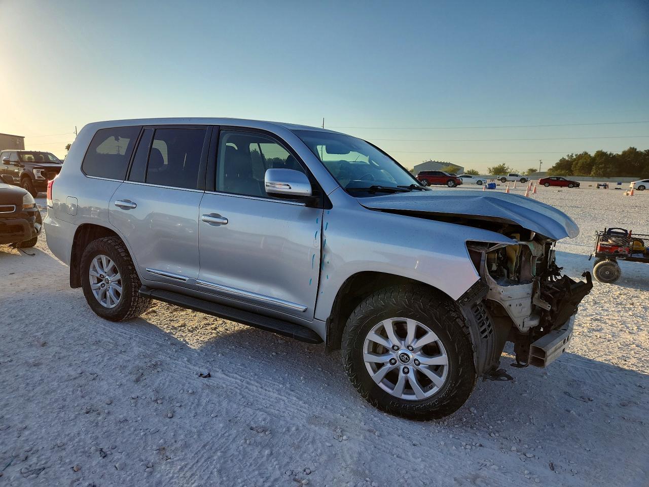 2016 Toyota Land Cruiser Base - zdjęcie 4