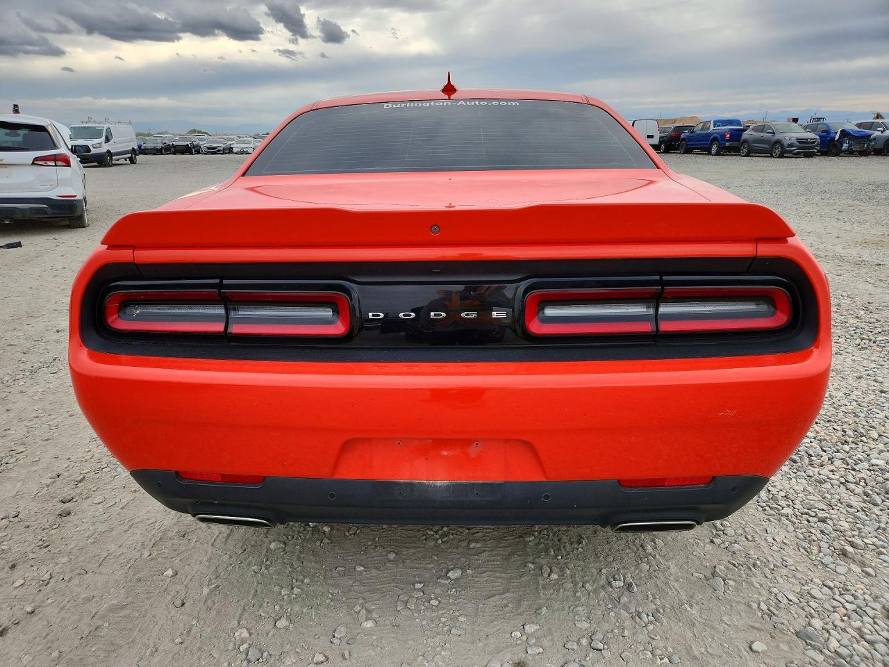 2021 Dodge Challenger Gt - zdjęcie 6