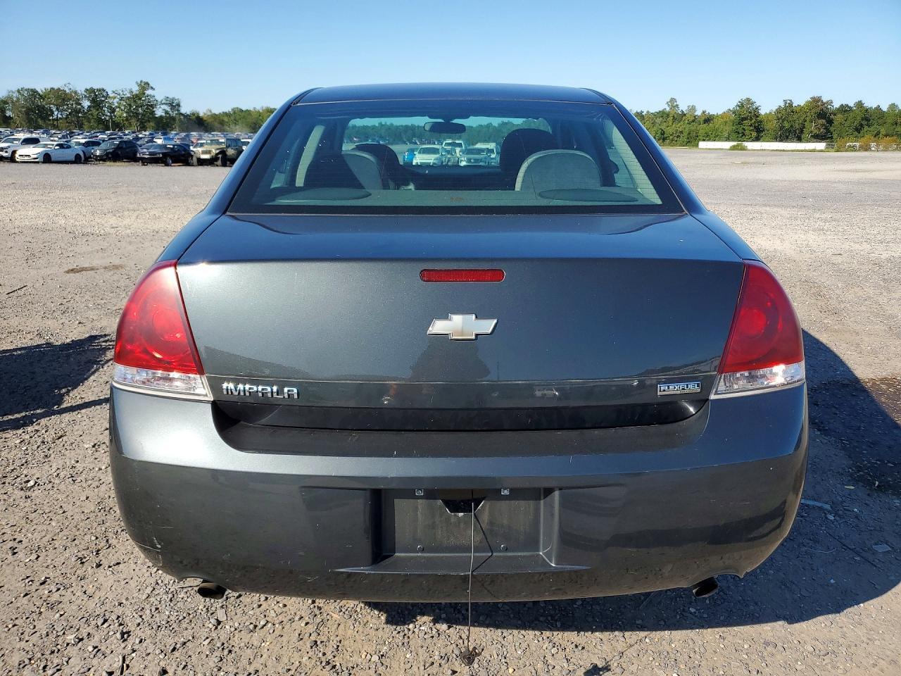 2013 Chevrolet Impala Ls - zdjęcie 6