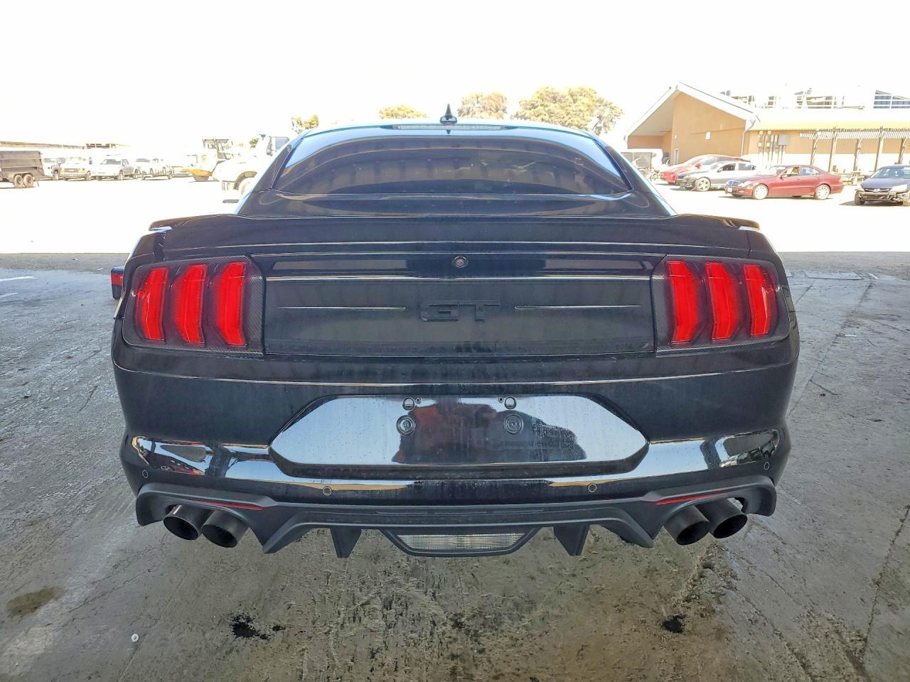 2022 Ford Mustang Gt - zdjęcie 6