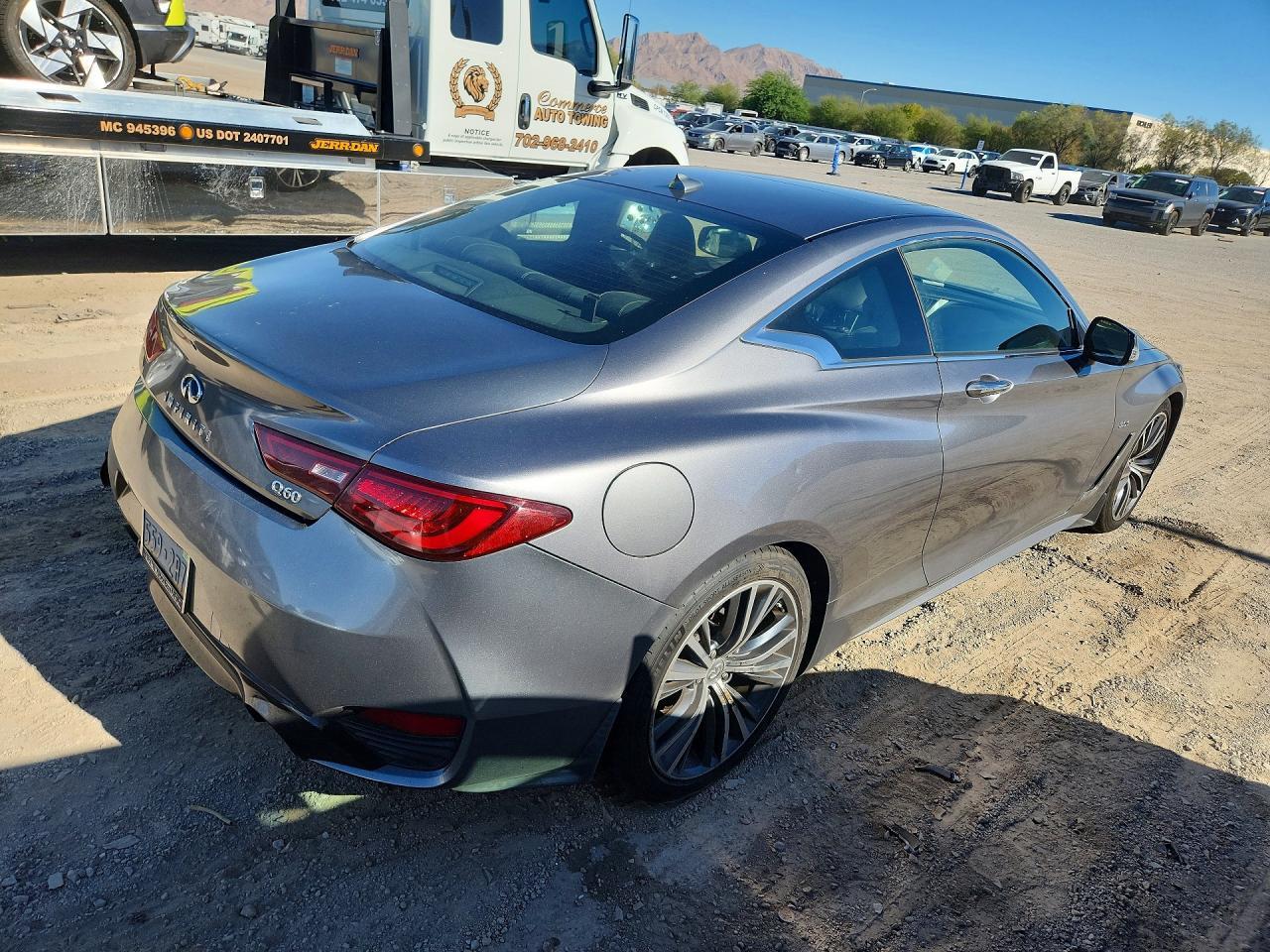 2017 Infiniti Q60 Premium - zdjęcie 3