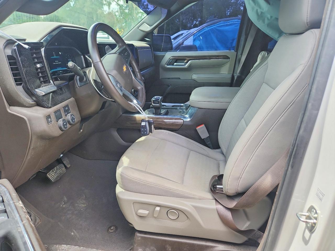 2023 Chevrolet Silverado C1500 Lt - zdjęcie 7