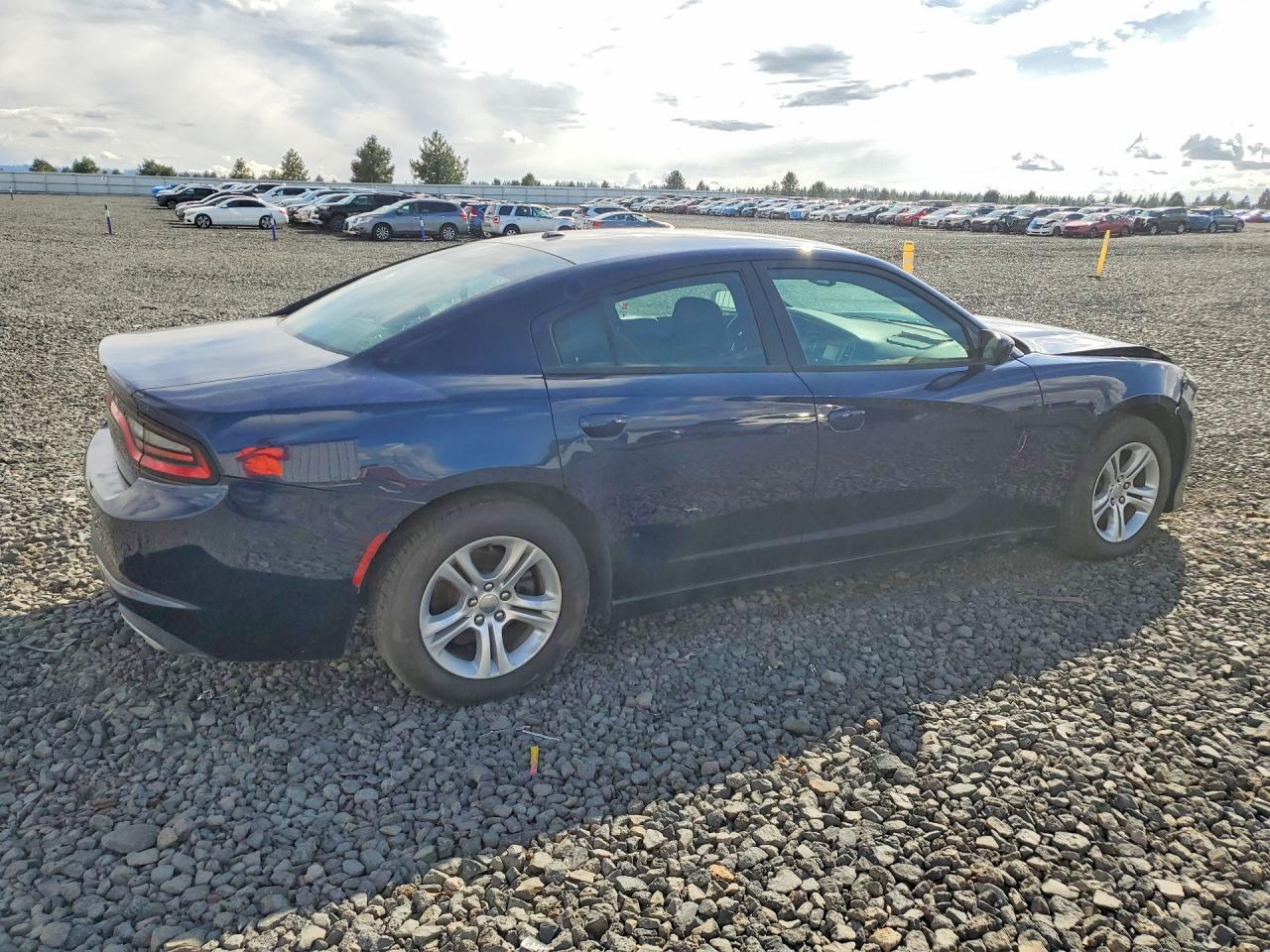 2016 Dodge Charger Se - zdjęcie 3