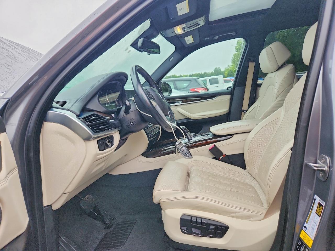 2017 BMW X5 xDrive35I - zdjęcie 7