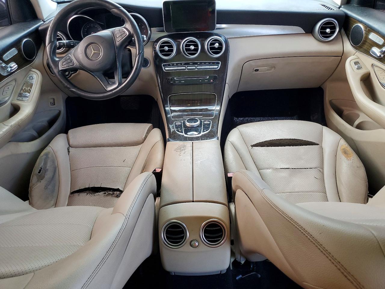 2017 Mercedes-Benz Glc 300 4Matic - zdjęcie 8