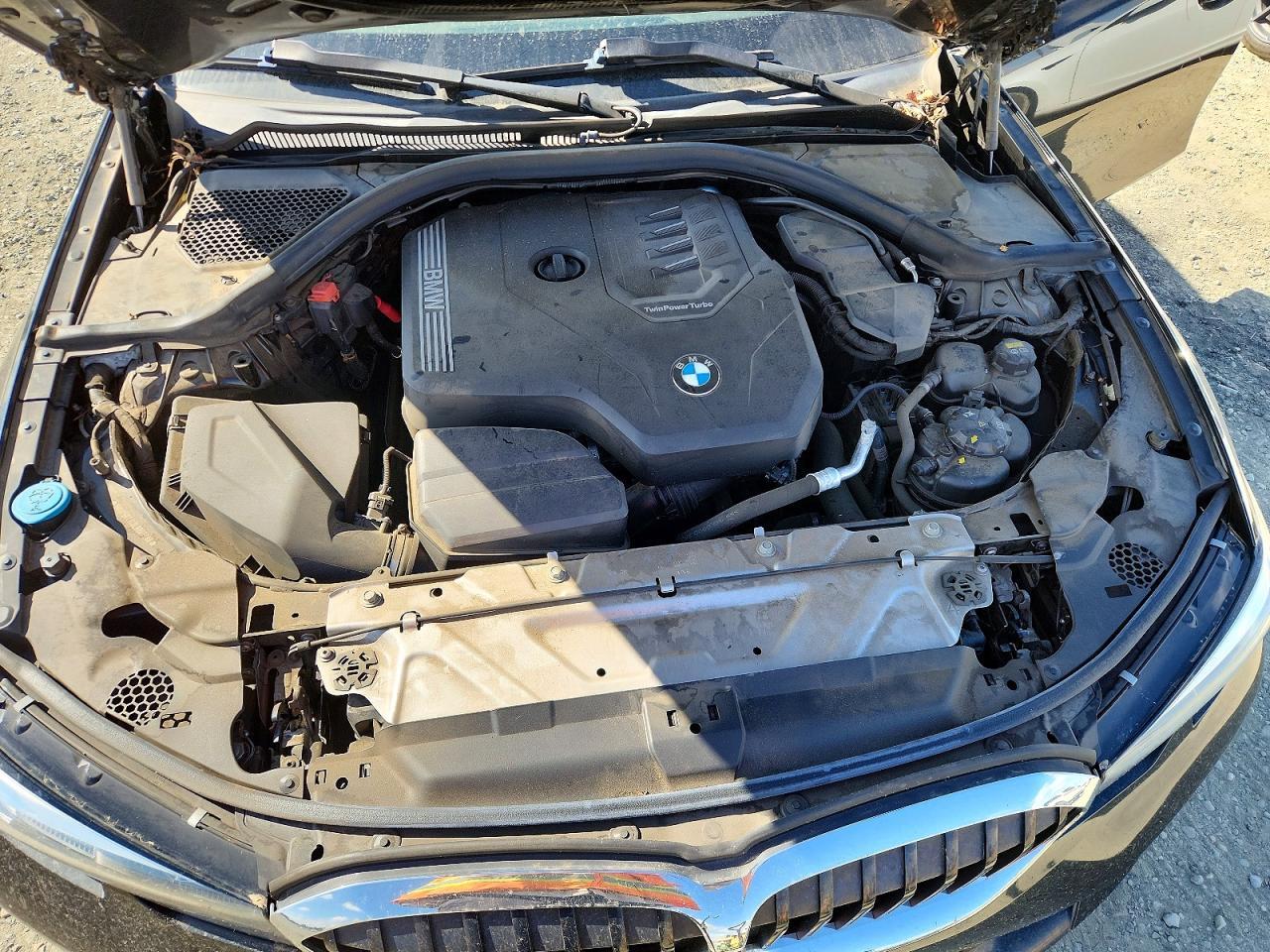 2020 BMW Seria 3 330i - zdjęcie 11