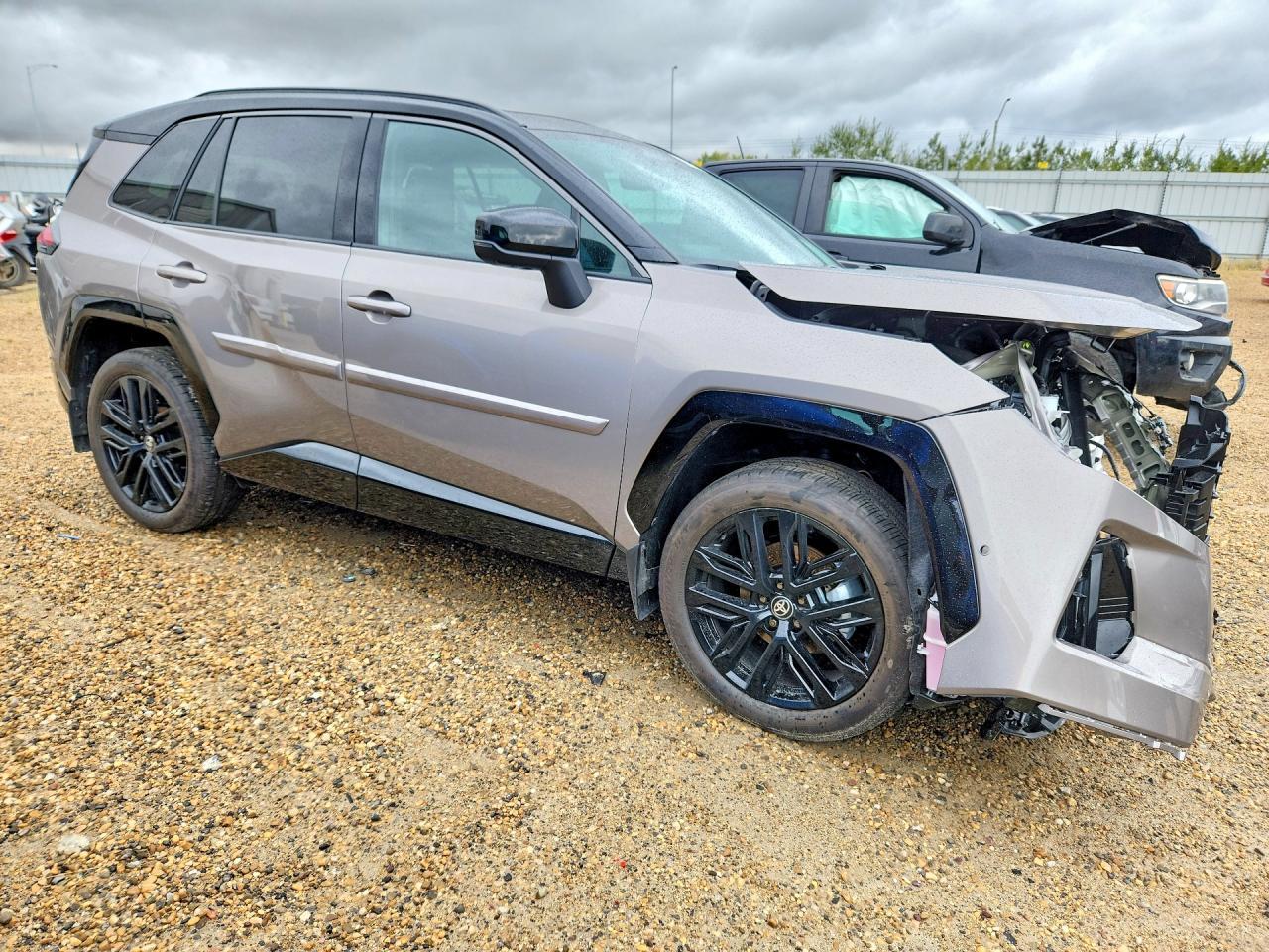 2026 Toyota Rav4 Le - zdjęcie 4
