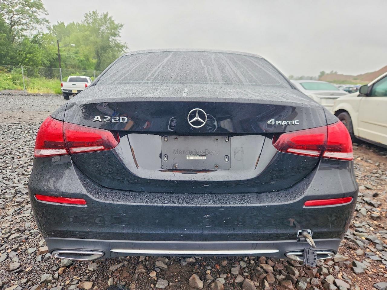 2021 Mercedes-Benz A 220 4Matic - zdjęcie 6