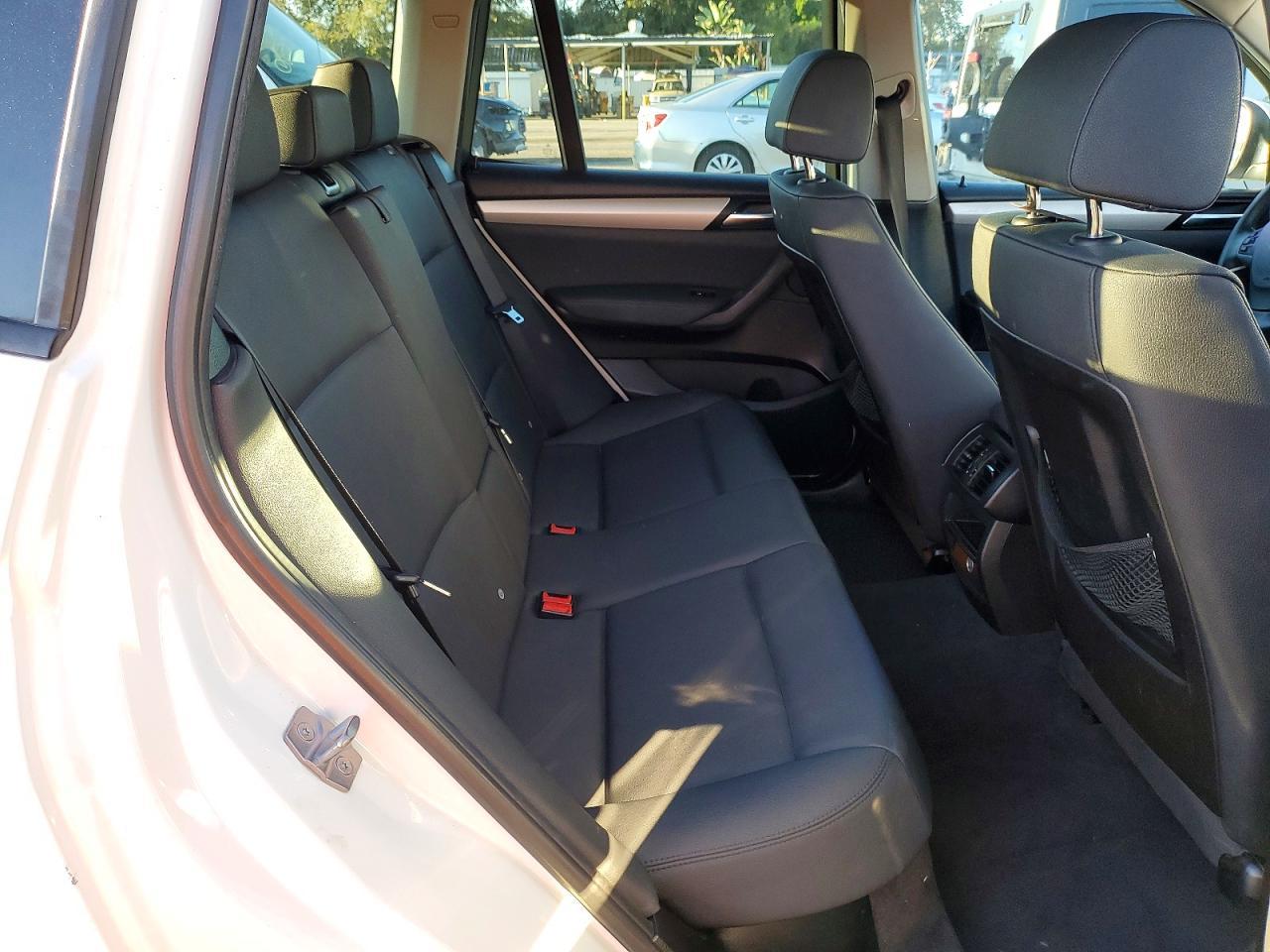 2014 BMW X3 xDrive28I - zdjęcie 11