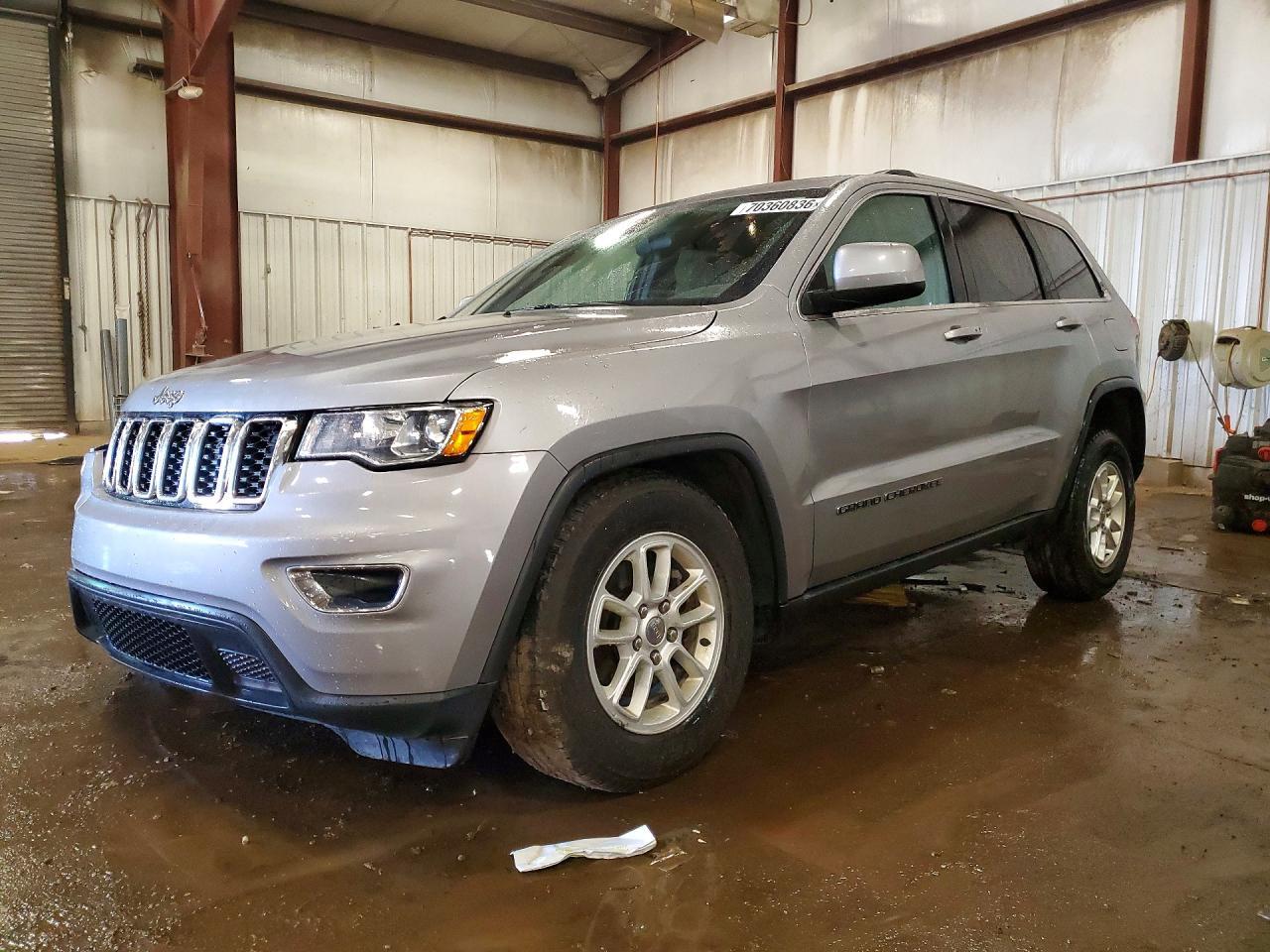 2019 Jeep Grand Cherokee Laredo - zdjęcie główne