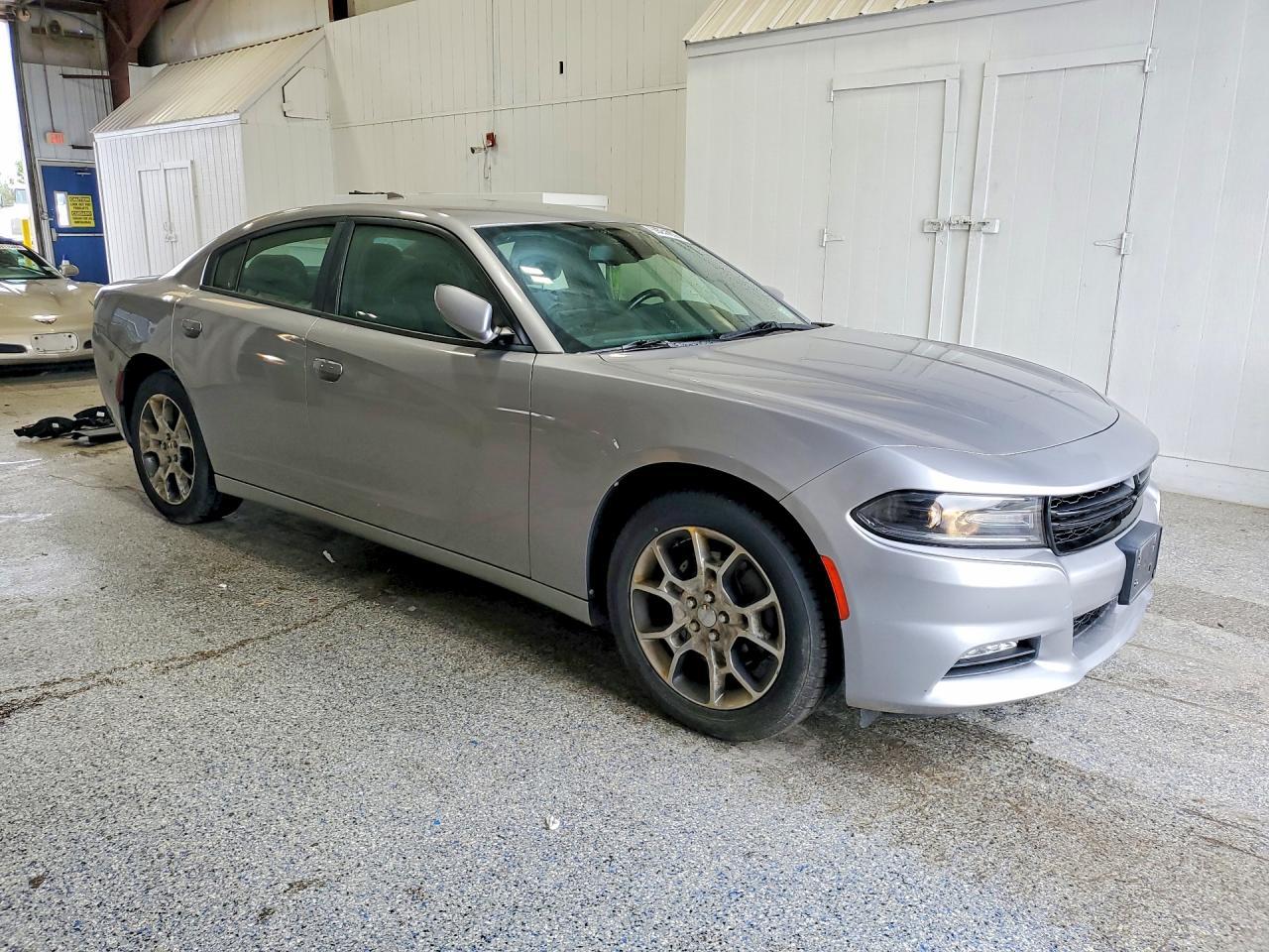 2017 Dodge Charger Sxt - zdjęcie 4