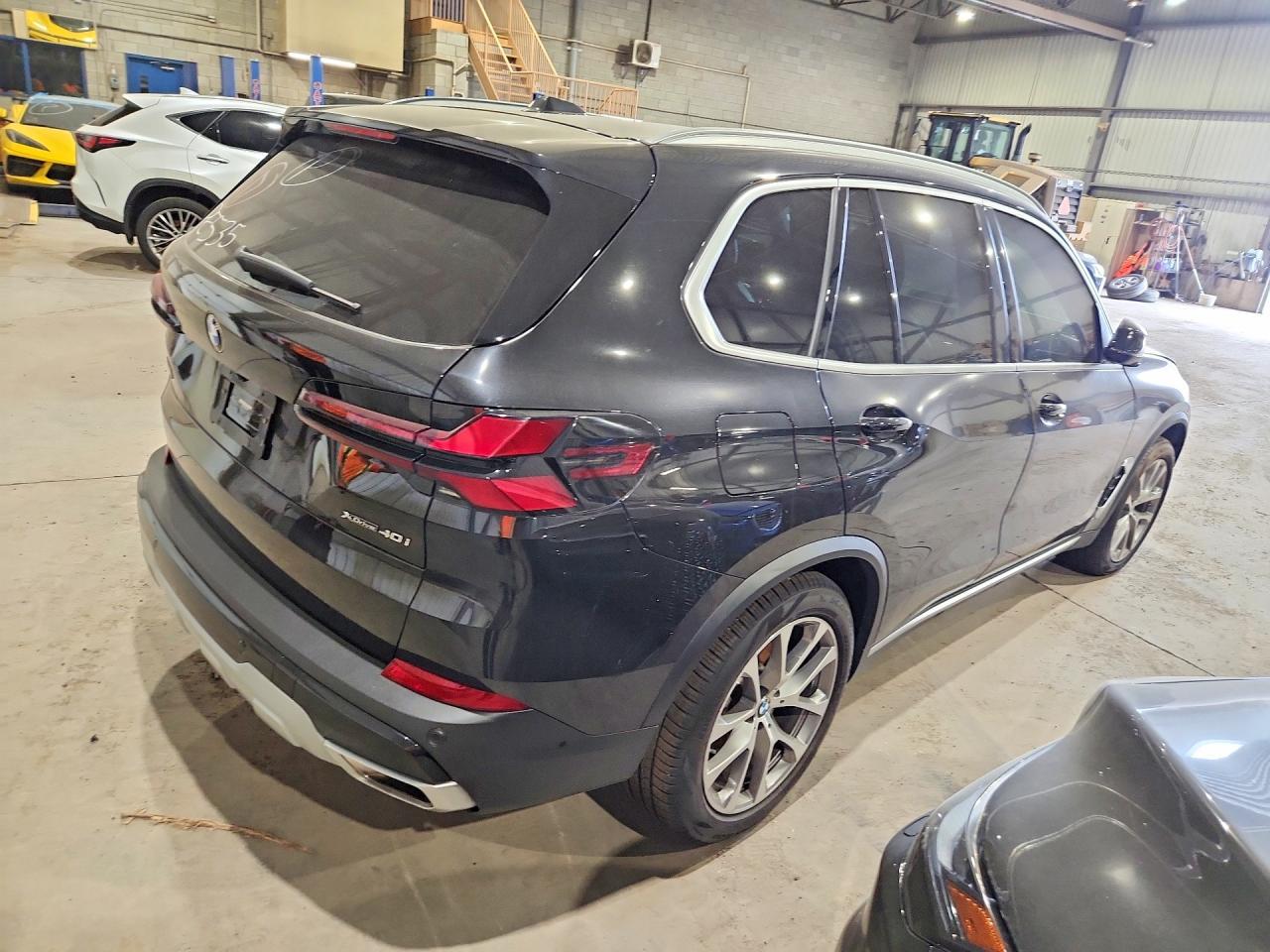 2024 BMW X5 xDrive40I - zdjęcie 3