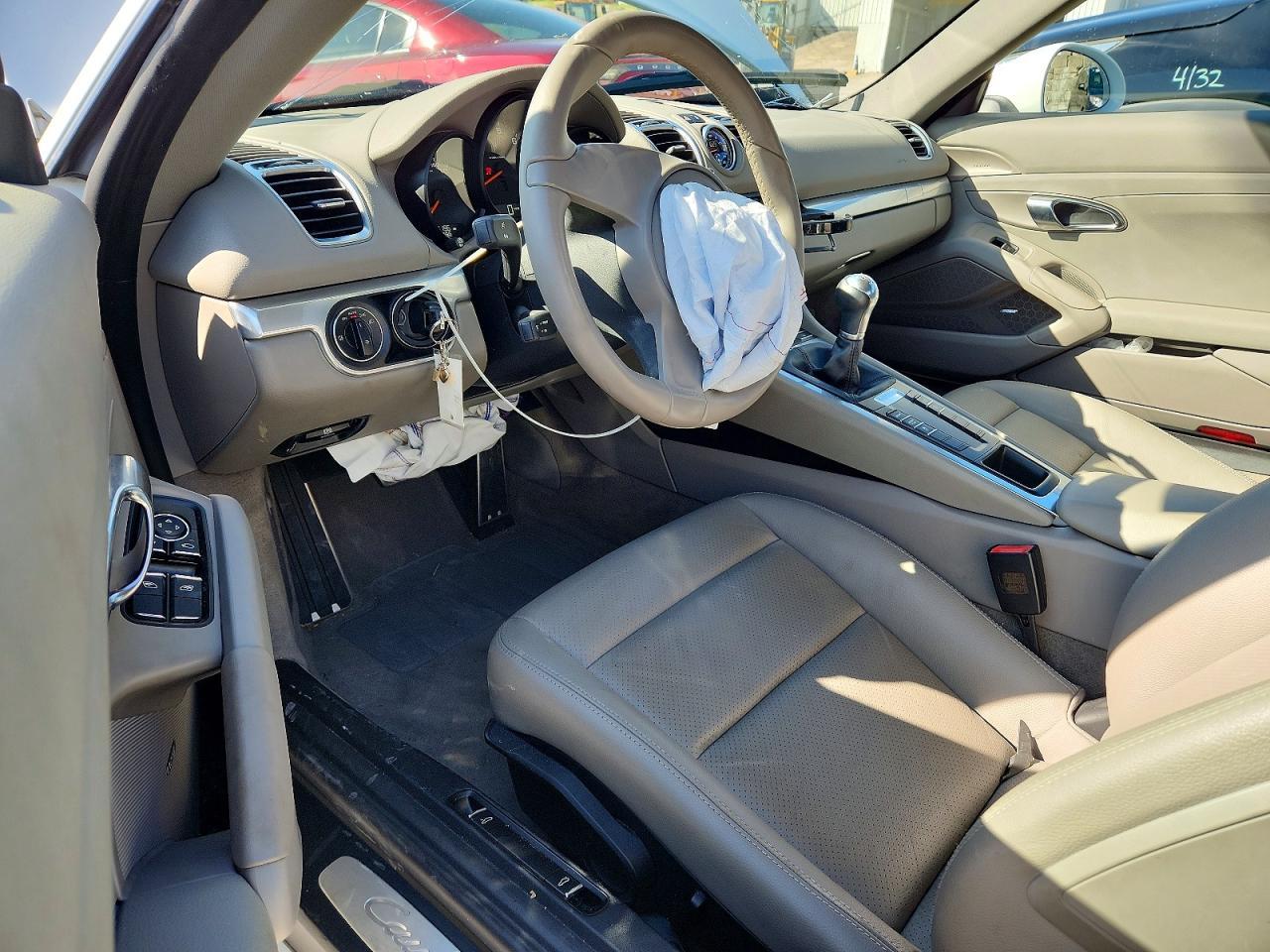 2014 Porsche Cayman - zdjęcie 8