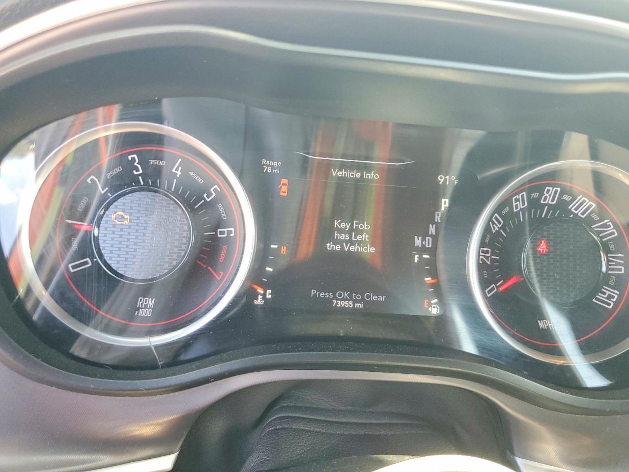 2019 Dodge Challenger Sxt - zdjęcie 9