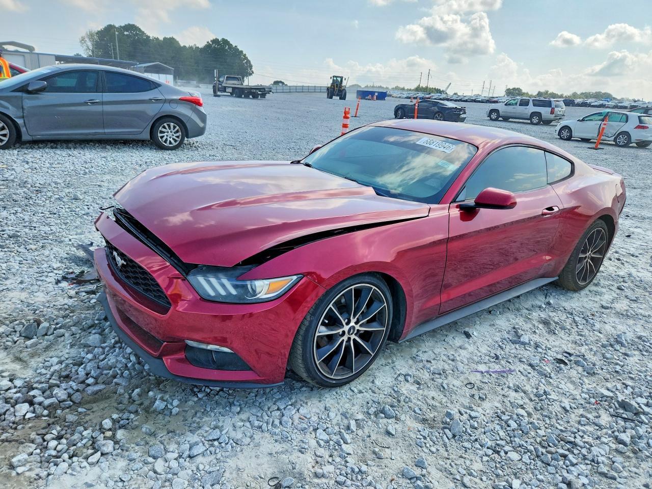 2016 Ford Mustang - zdjęcie główne