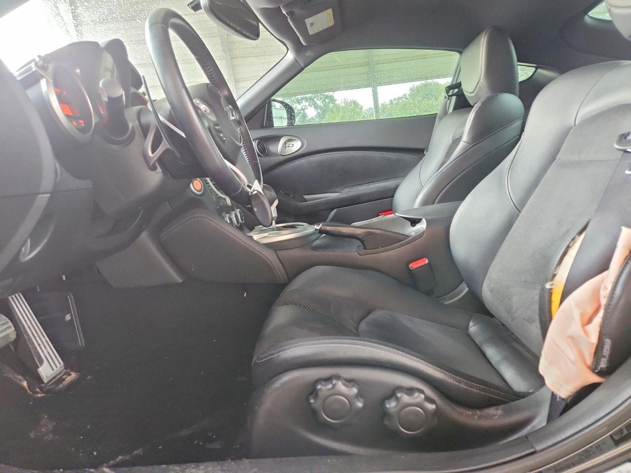 2014 Nissan 370Z Touring - zdjęcie 7
