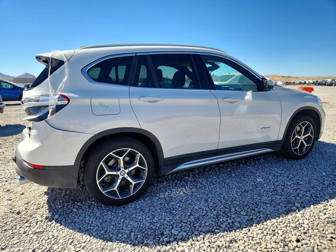 2017 BMW X1 xDrive28I - zdjęcie 3