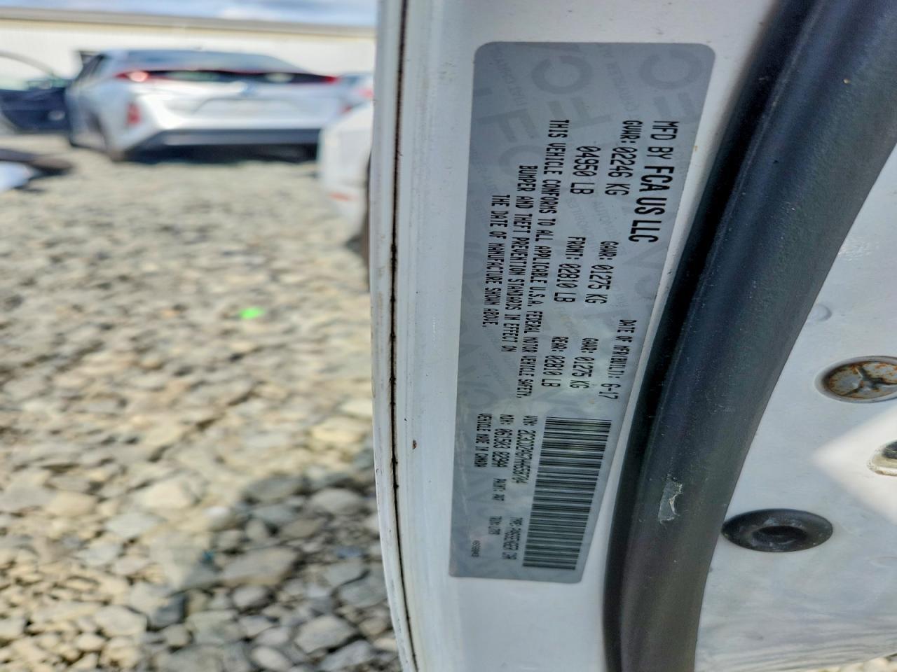 2017 Dodge Challenger - zdjęcie 12