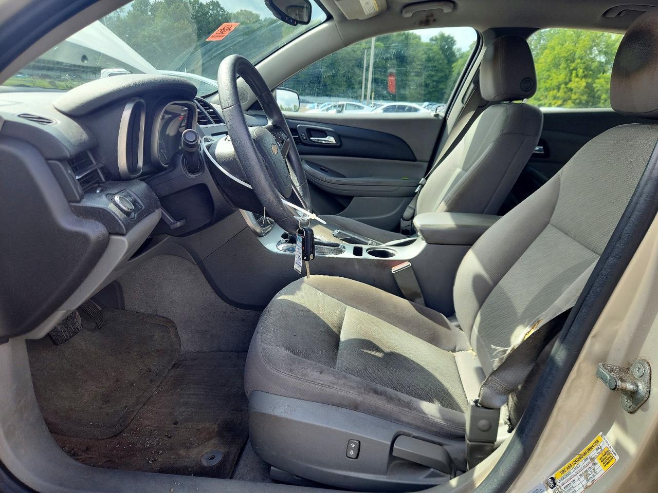 2014 Chevrolet Malibu Ls - zdjęcie 7