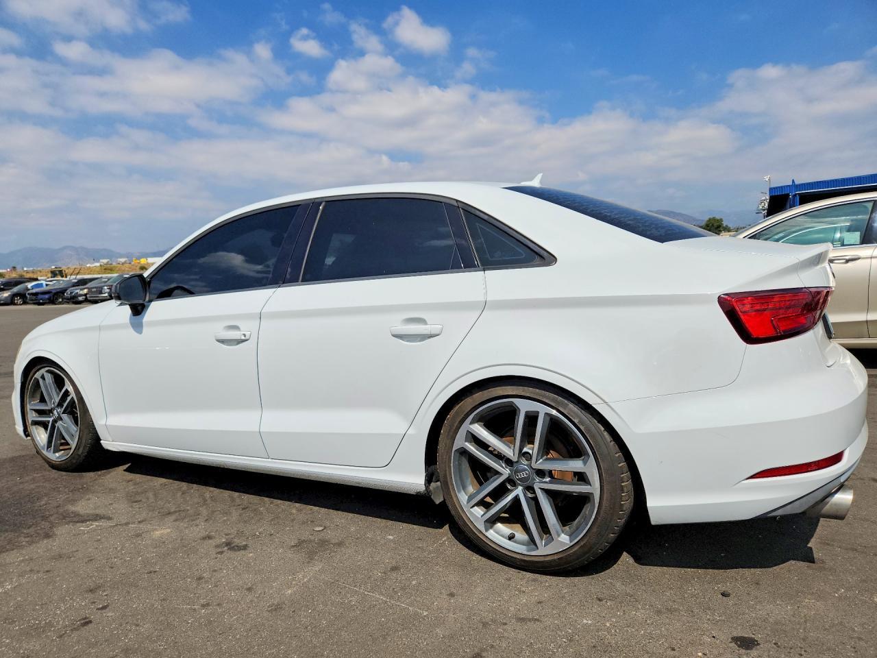 Audi A3 - zdjęcie 2