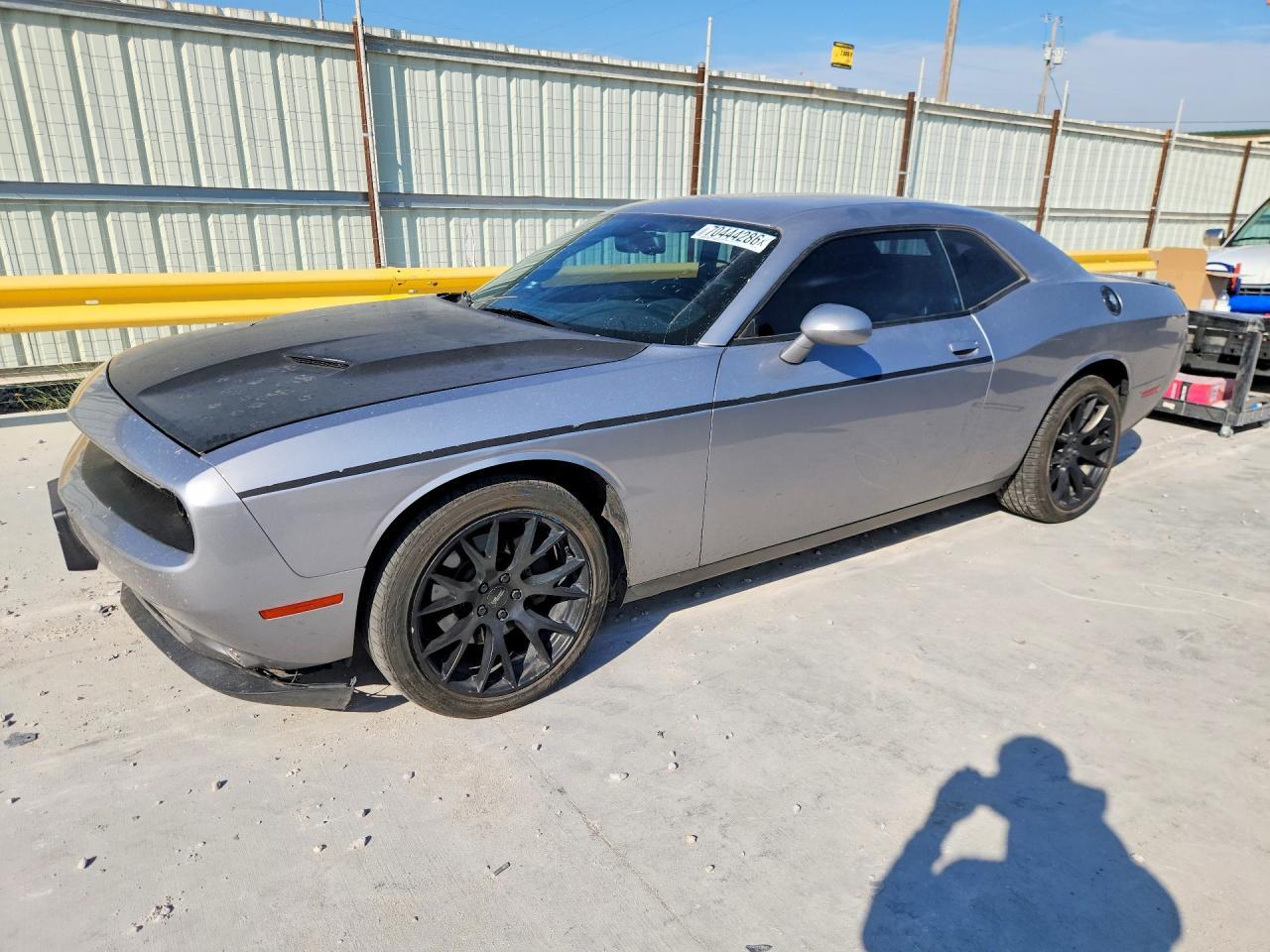 2015 Dodge Challenger Sxt - zdjęcie główne