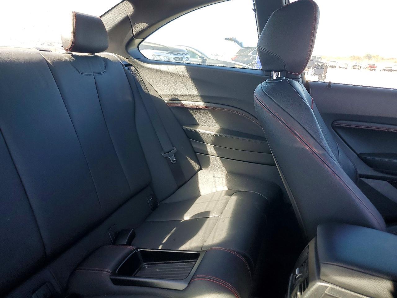 2017 BMW Seria 2 Coupe 230i - zdjęcie 10