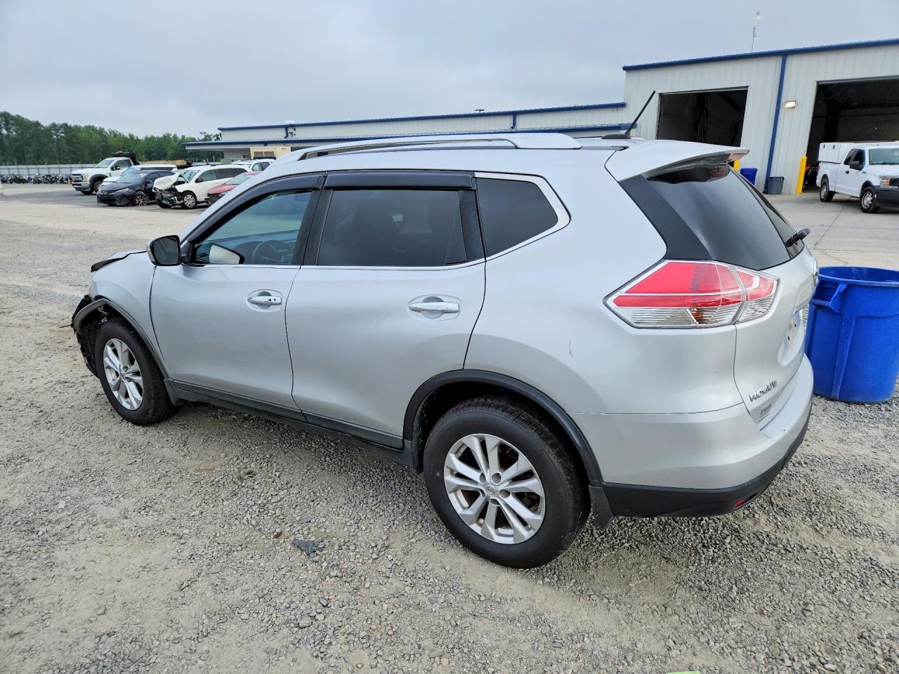 2016 Nissan Rogue Sv - zdjęcie 2