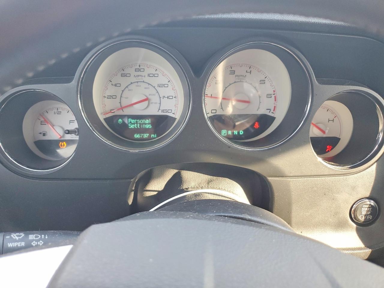 2014 Dodge Challenger R/T - zdjęcie 9