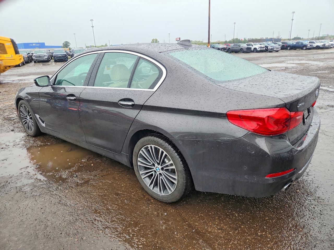 2017 BMW Seria 5 530i - zdjęcie 2