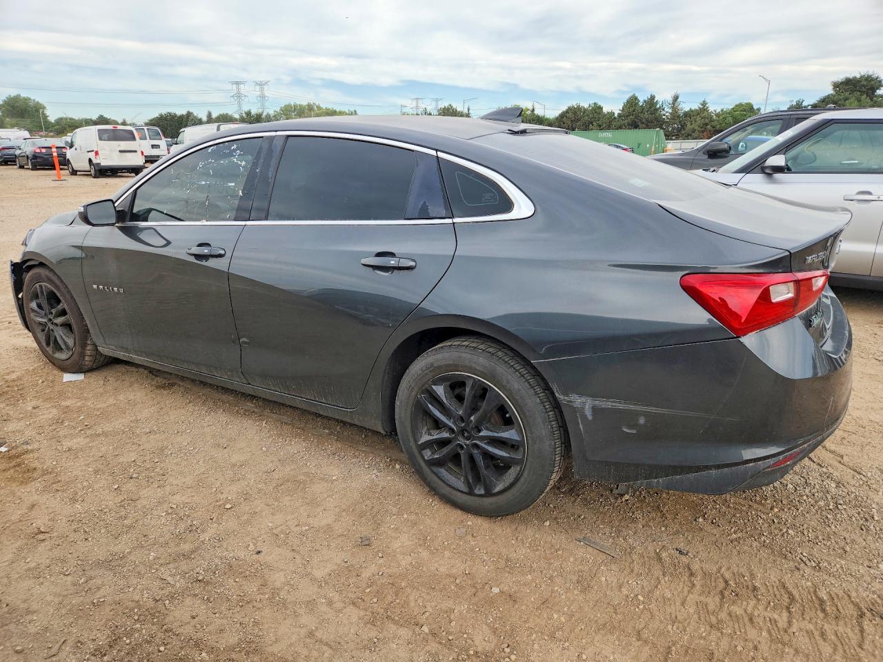 2017 Chevrolet Malibu Lt - zdjęcie 2