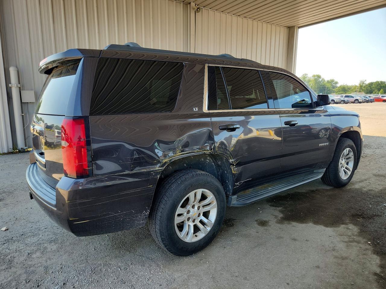 2016 Chevrolet Tahoe K1500 Lt - zdjęcie 3